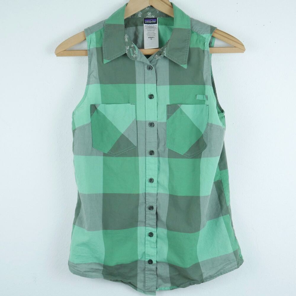 Patagonia XS Top Organic Cotton Sleeveless Green Plaid Hiking Camping Outdoor